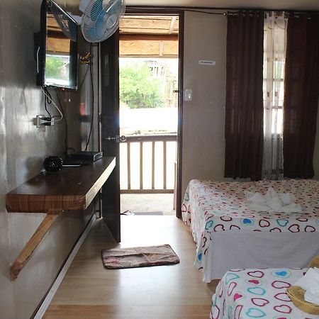 Islandview Panimanbay Lodge 카라모안 외부 사진